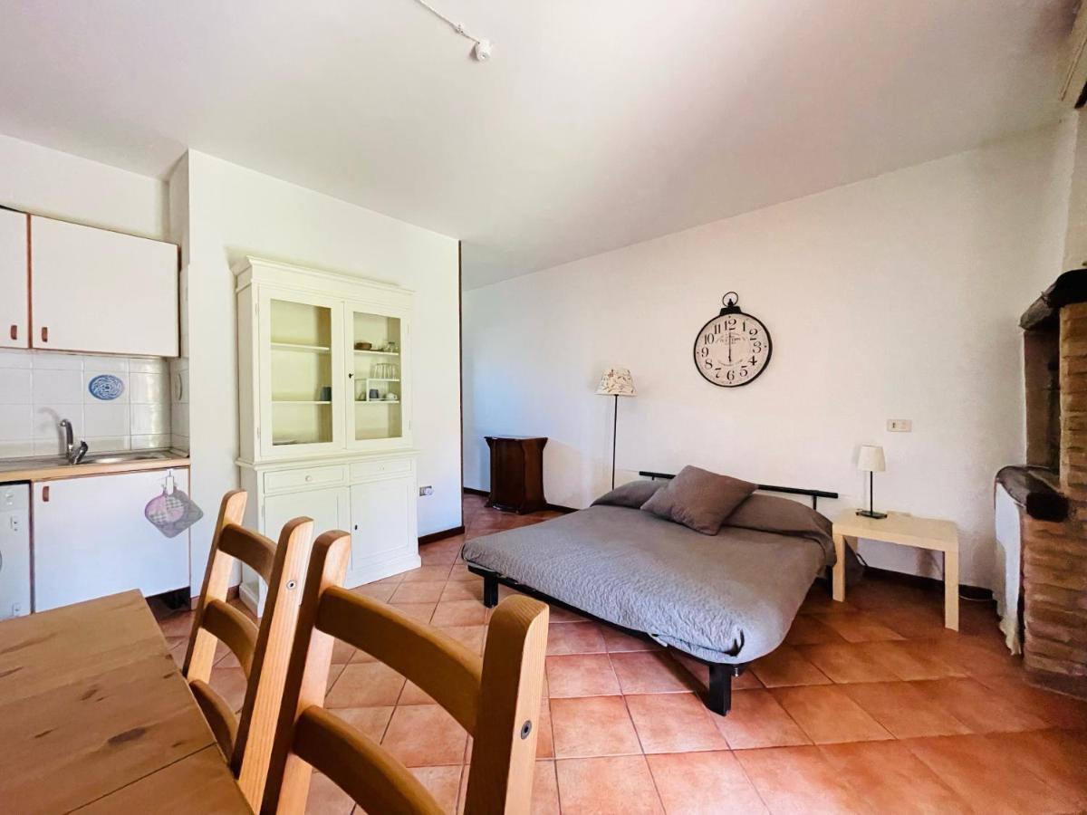 Borgo Del Nibbio Apartment Porto Levante Ngoại thất bức ảnh