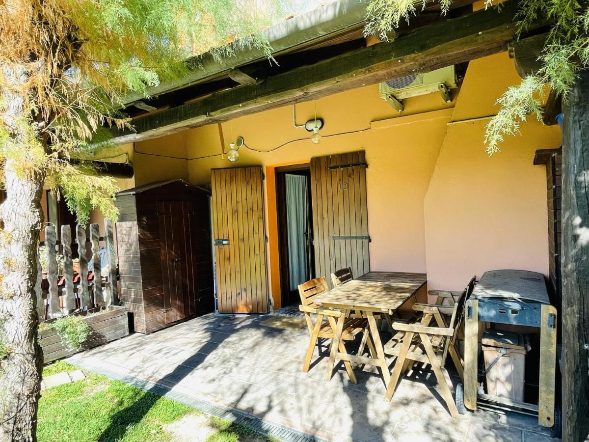 Borgo Del Nibbio Apartment Porto Levante Ngoại thất bức ảnh