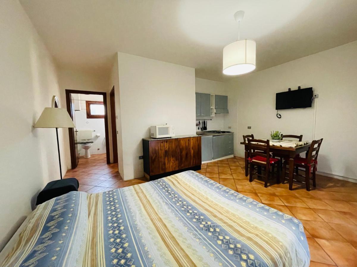 Borgo Del Nibbio Apartment Porto Levante Ngoại thất bức ảnh